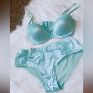 Tiffany blue Cinderella vintage style lingerie